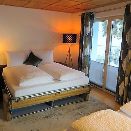Appartement Chasa Max *